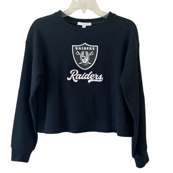 Black Crew Neck Thick Thermal Crop Style Top with Raiders Logo Medium - Picture 1 of 6